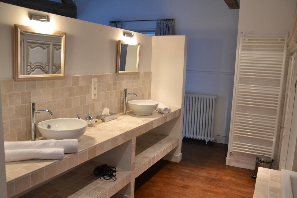 Les Hautes Sources - Esprit De France Ménilles Habitación foto