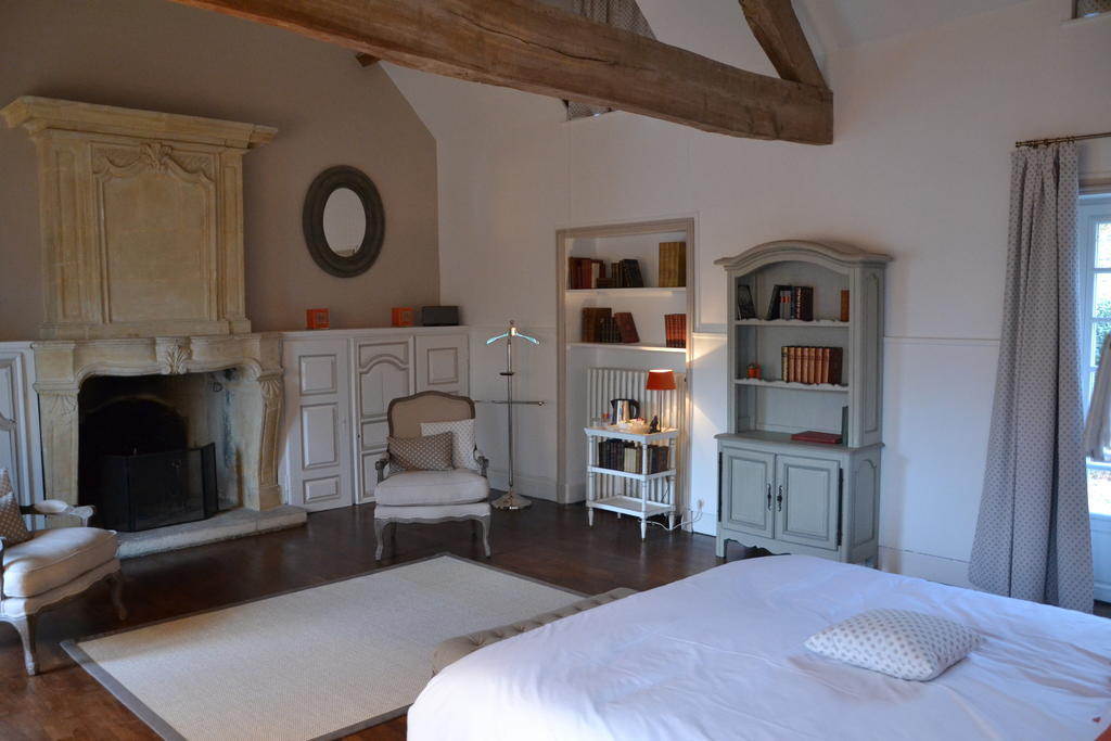 Les Hautes Sources - Esprit De France Ménilles Habitación foto